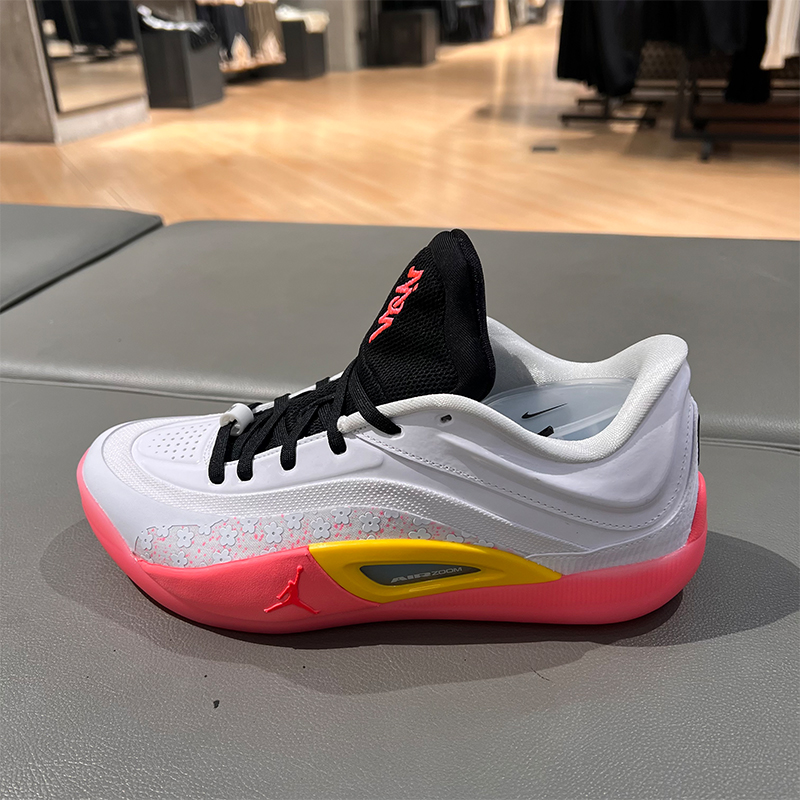 Nike耐克男鞋子2025夏季新款Jordan Zion 4缓震篮球鞋FD0591-101