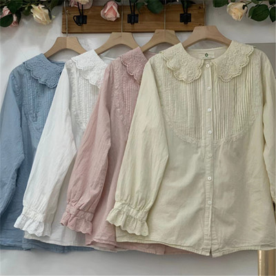 棉镂空刺绣娃娃领风琴褶皱衬衣