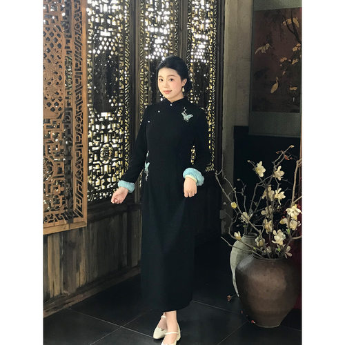 国风新中式复古苏派刺绣裙2026女秋冬新款气质显瘦大码旗袍