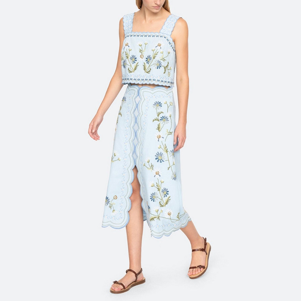 2026早春新款法式浅蓝方领花卉刺绣吊带高腰开叉半身裙两件套,女装/女士精品,时尚套装,淘宝优惠券,粉丝福利购,淘宝优惠卷