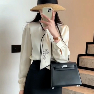 新款 法式 女2024春季 衬衫 小众轻熟风显瘦洋气玫瑰飘带设计上衣 长袖