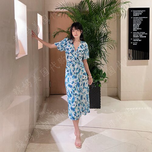 DVF早秋雾蓝风信子碎花裹身裙