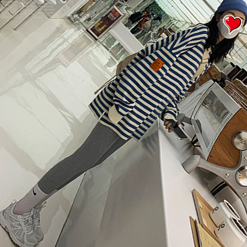 임신 여성의 가을 의류 정장 인터넷 연예인 패션 순수 코튼 스트라이프 탑 스웨트 셔츠 출산 의류 가을 겨울 새 드레스