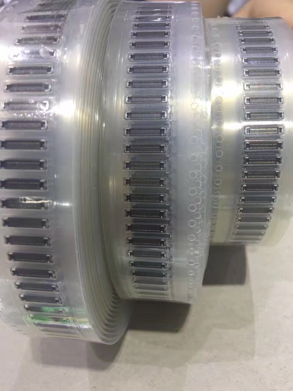 板对板连接器JAEWP27D-SM40VA3