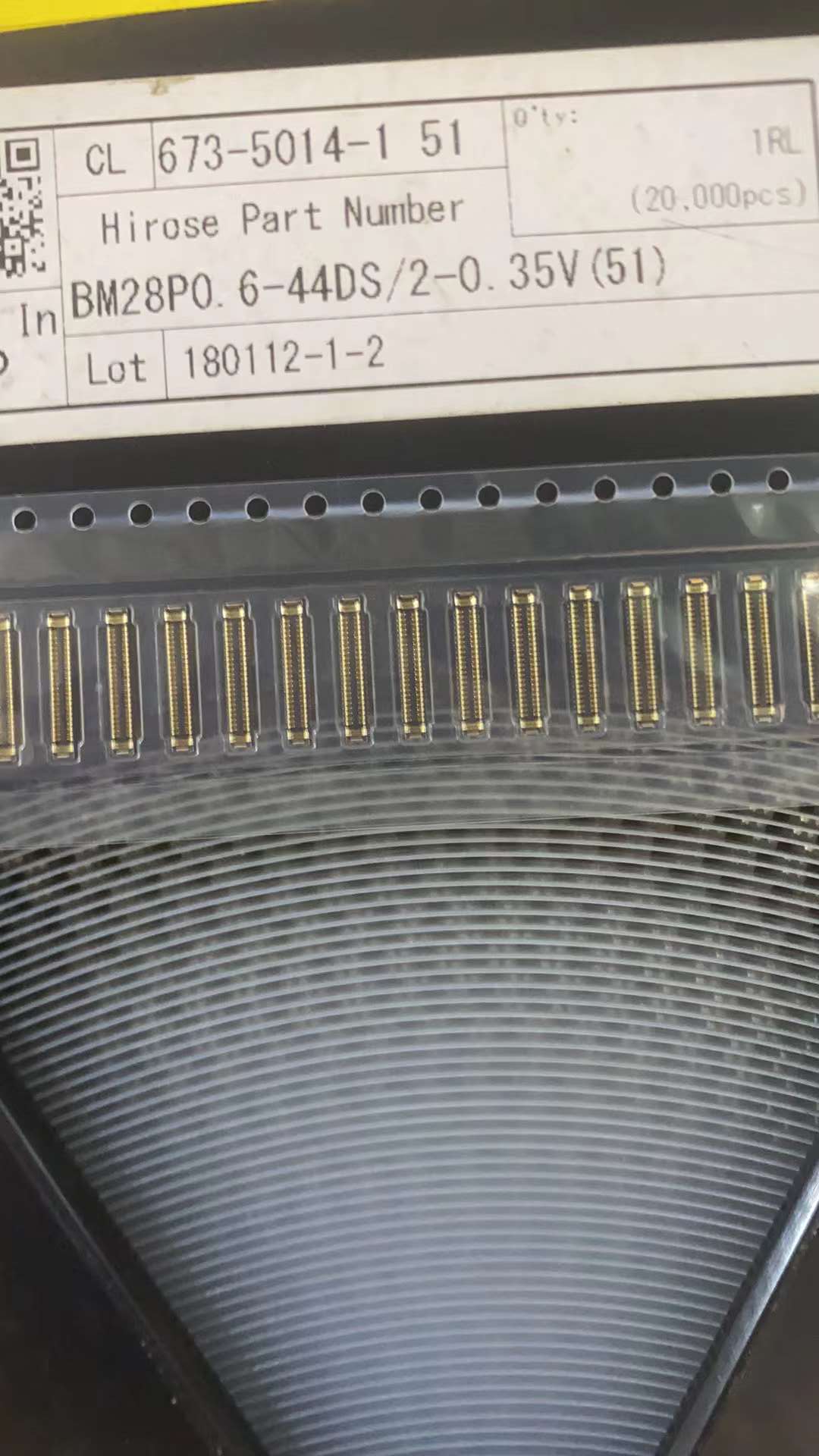 BM28P0.6-44DSHRS连接器板对板