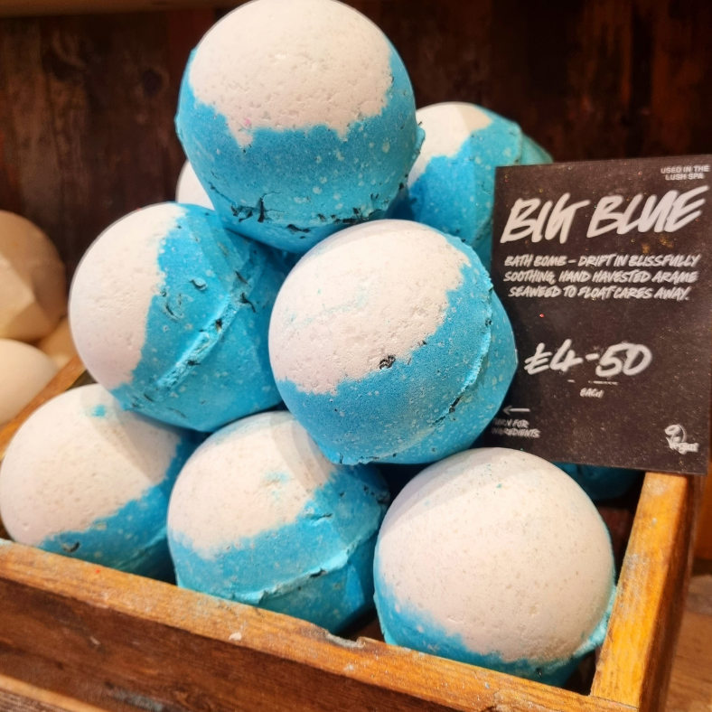 现货英国产lush蓝精灵汽泡弹蓝海洋气泡弹big blue泡澡球滋润200g