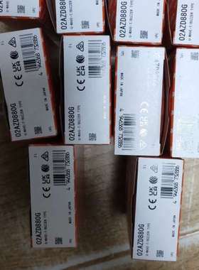 日本02AZD880G U-WAVE-T Buzze