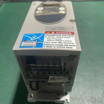 伺服驱动器LXM05AD10M2 0.75KW 2