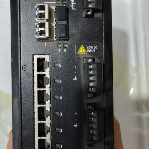 RUGGEDCOM RSG910C工业交换机，