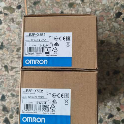 正品 E2F-X5E2光电开关