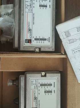 JOHN CONTROLS 冰机高低压继电器 一对