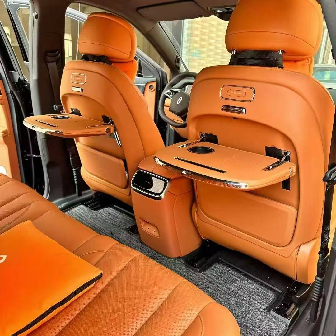 适用于坦克500小桌板新款带桌面调节300后排餐桌车用笔记本架400