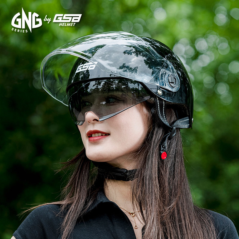 gsb电动摩托车头盔男夏季骑行女士超轻半盔防晒gng双镜片安全头盔