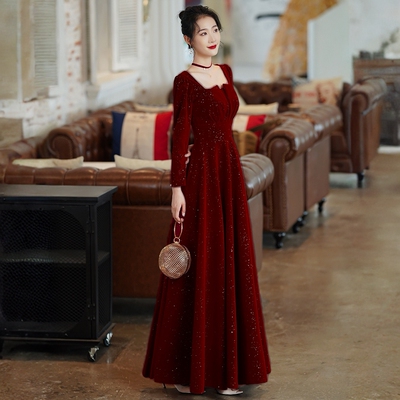 法式丝绒酒红色敬酒服新娘秋冬女