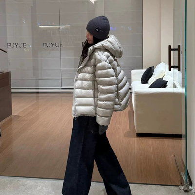 玥儿小品质不错连帽排骨保暖羽绒服外套（含90白鸭绒）大头花同款