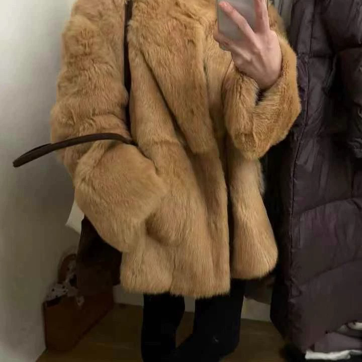 玥儿家上新立领吸扣中长款真兔毛保暖皮草外套（含100兔毛）85324