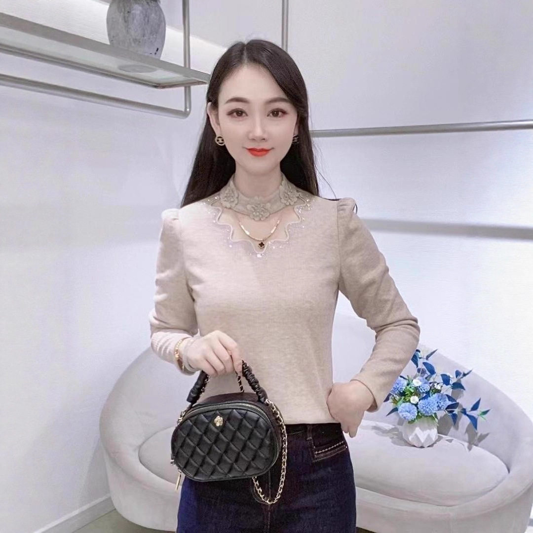 法式轻奢蕾丝镂空半高领长袖T恤女2025秋冬新款加厚加绒打底衫潮