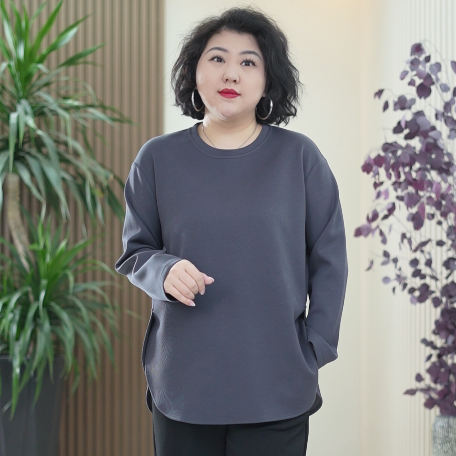 天丝米妮棉抓绒磨毛T恤弹有型软糯春季大码显瘦花瓣摆打底上衣女