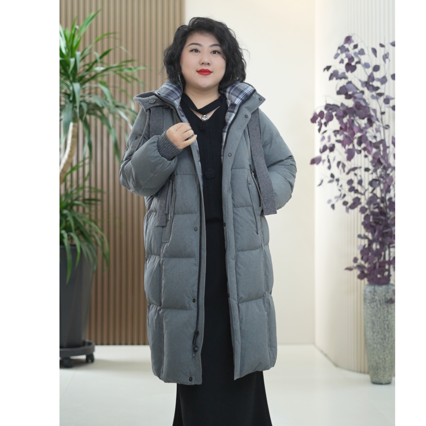 布衣风可拆卸针织帽羽绒服女大码显瘦保暖90白鸭绒冬季中长款外套