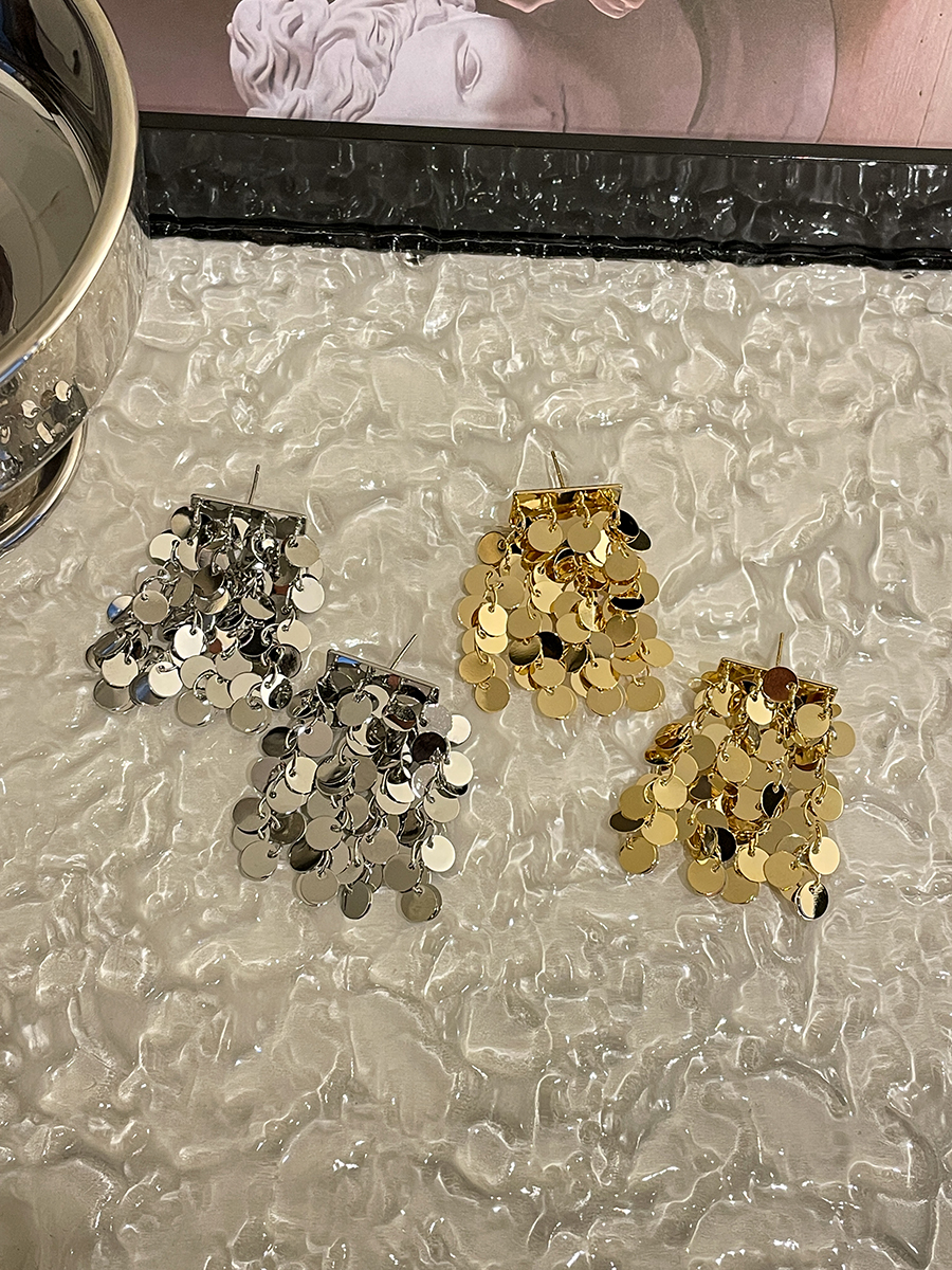 法式复古短款亮片流苏耳环