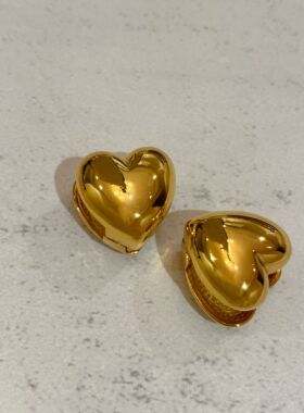 欧美百搭复古立体桃心金色小耳扣法式气质几何心形港风网红耳钉女
