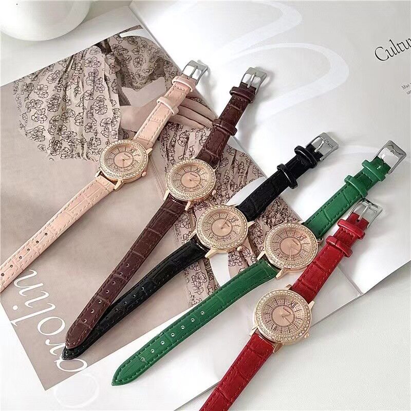 新品满天星镶钻女士石英手表女款皮带时尚考试礼物学生电子表气质