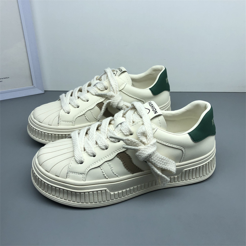 真皮小白鞋软底防滑休闲鞋新款