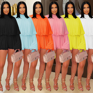 Women's pleated shorts jumpsuit女装时尚休闲压褶纯色连体短裤