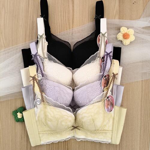 蜜桃杯中厚抗菌款聚拢收副乳内衣