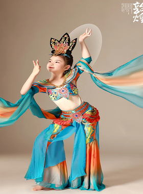 新款敦煌舞蹈演出服装女飞天古典表演汉服中国风飘逸反弹琵琶道具