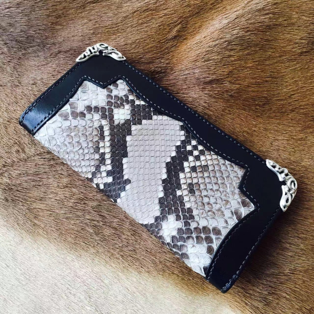 渡鸦手工枥木拼接蟒蛇皮长款钱包