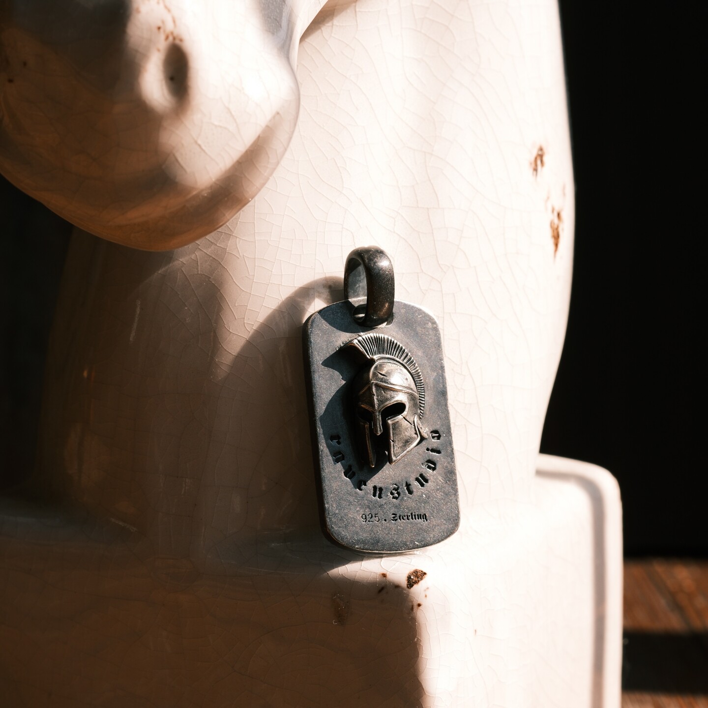 渡鸦原创斯巴达头盔军牌纯银吊坠