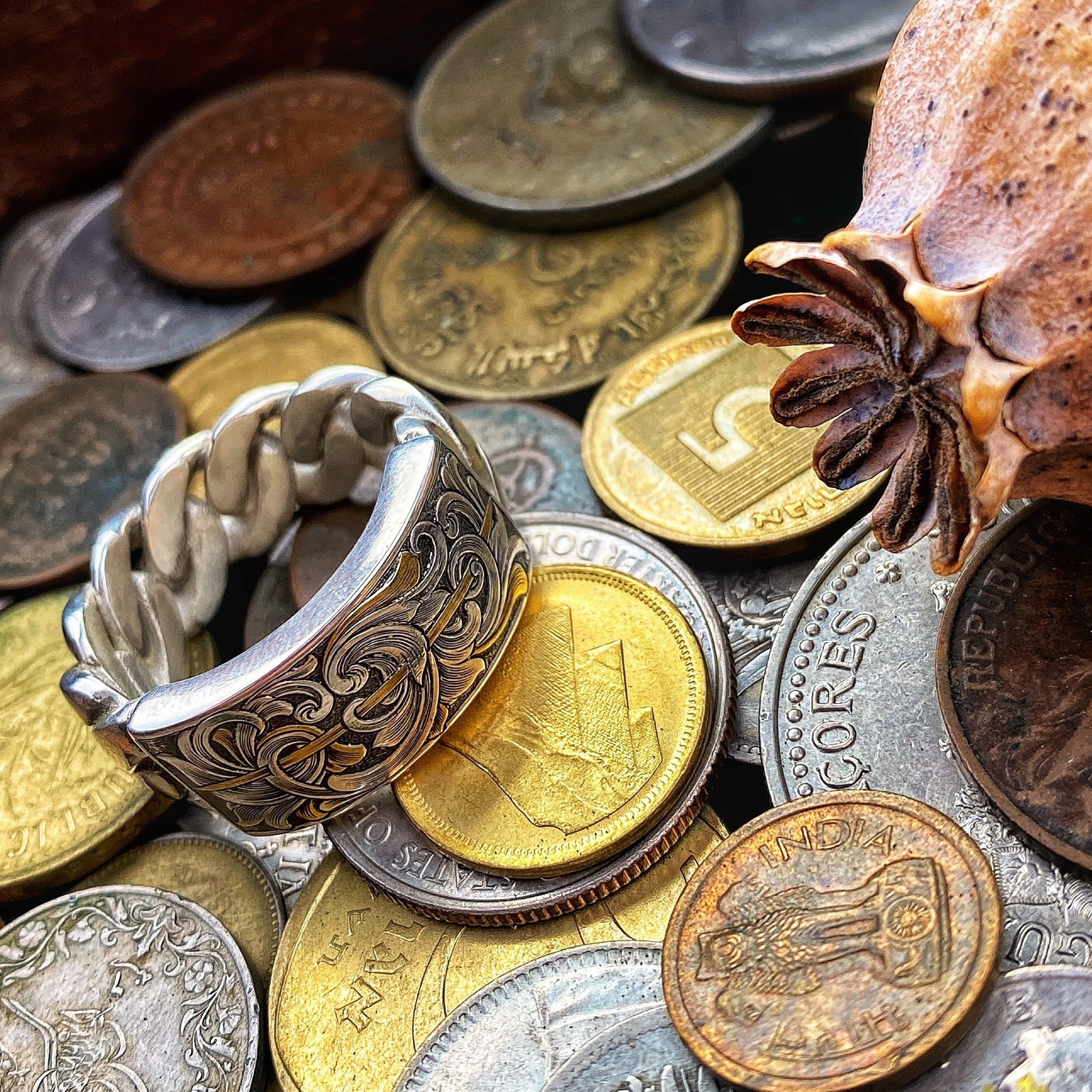 渡鸦原创林赛雕金925银嵌金戒指