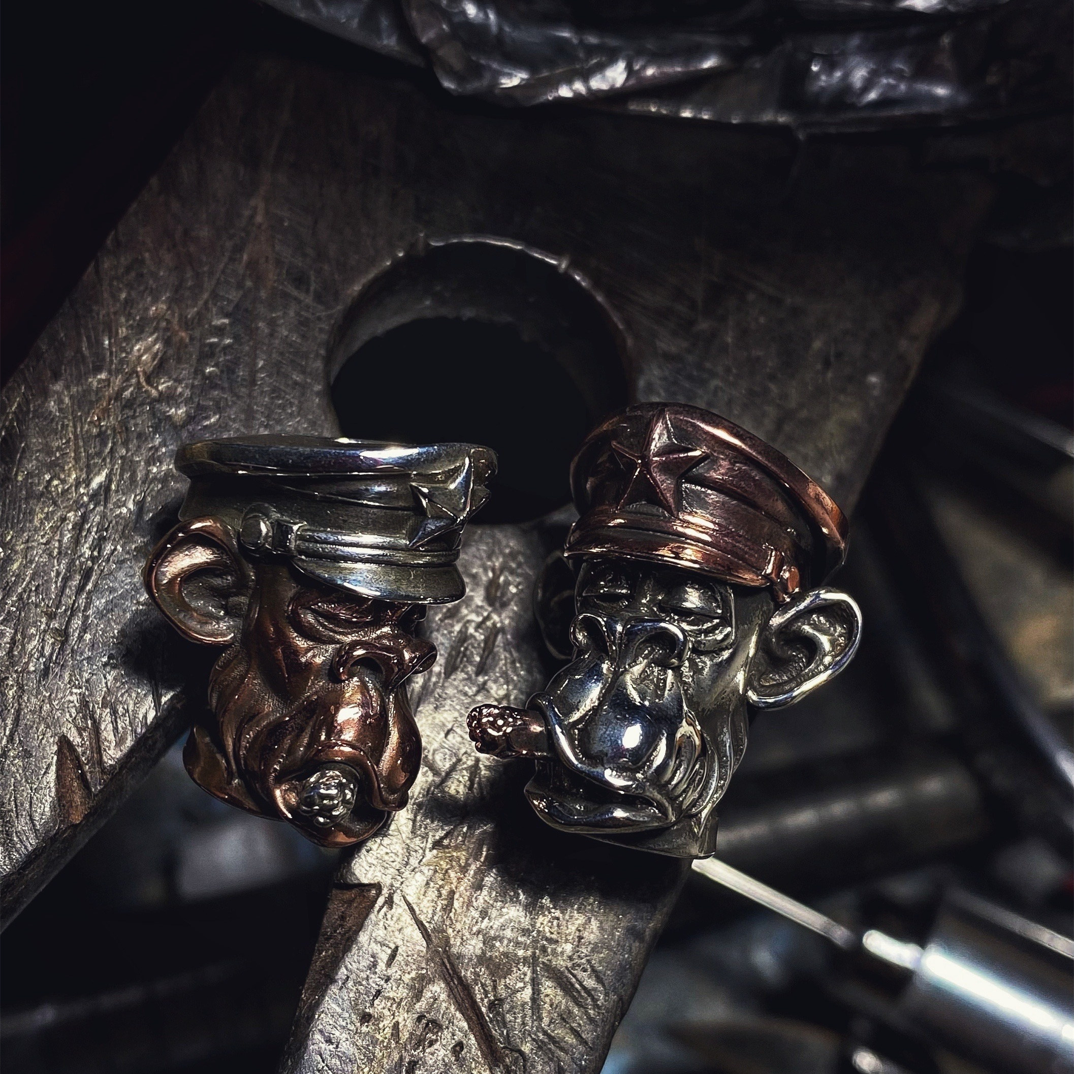 渡鸦原创纯银猴子士兵EDC刀坠