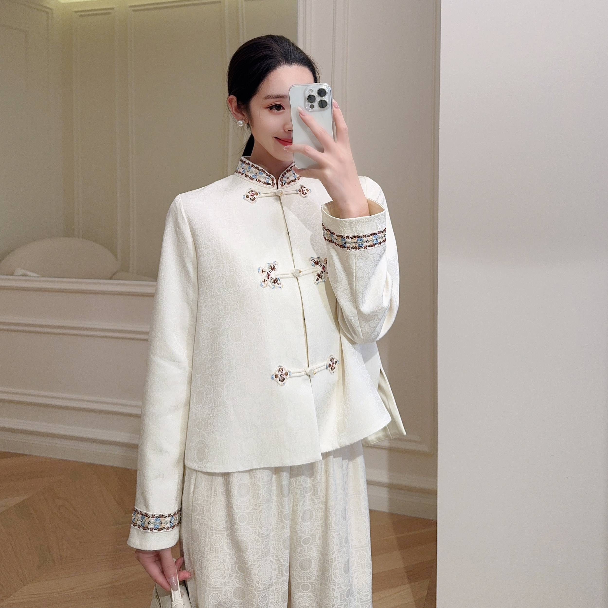 嫚渡|新中式系列 重工提花刺绣小立领长袖直襟盘扣国风羊毛上衣,女装/女士精品,上衣,淘宝优惠券,粉丝福利购,淘宝优惠卷