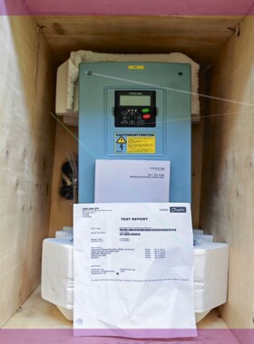 Danfoss NXS00875A2TOSSVA1A20000C 变频器,45KW,400V