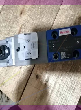 R900703811  VT-DFP-A-2X/G24K0/