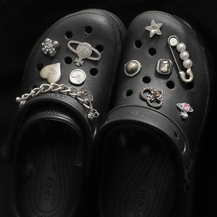 适配洞洞鞋配饰crocs鞋花卡骆驰装饰2025新款黑色diy配件金属鞋扣