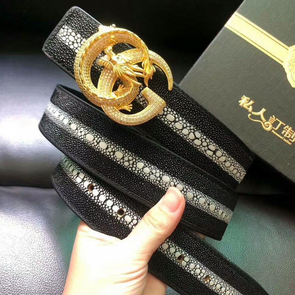 平滑扣水钻休闲风商务皮腰带