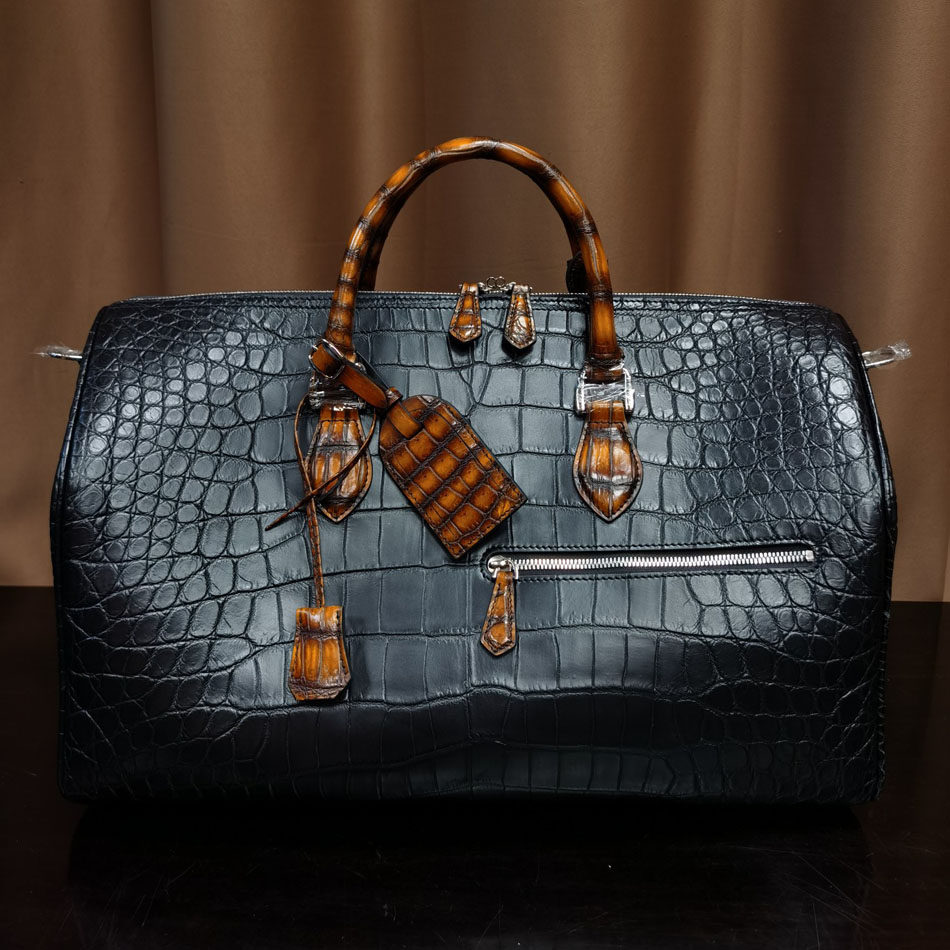 真皮短途出差旅行包女手提大容量男士便携行李袋黑色鳄鱼皮健身包