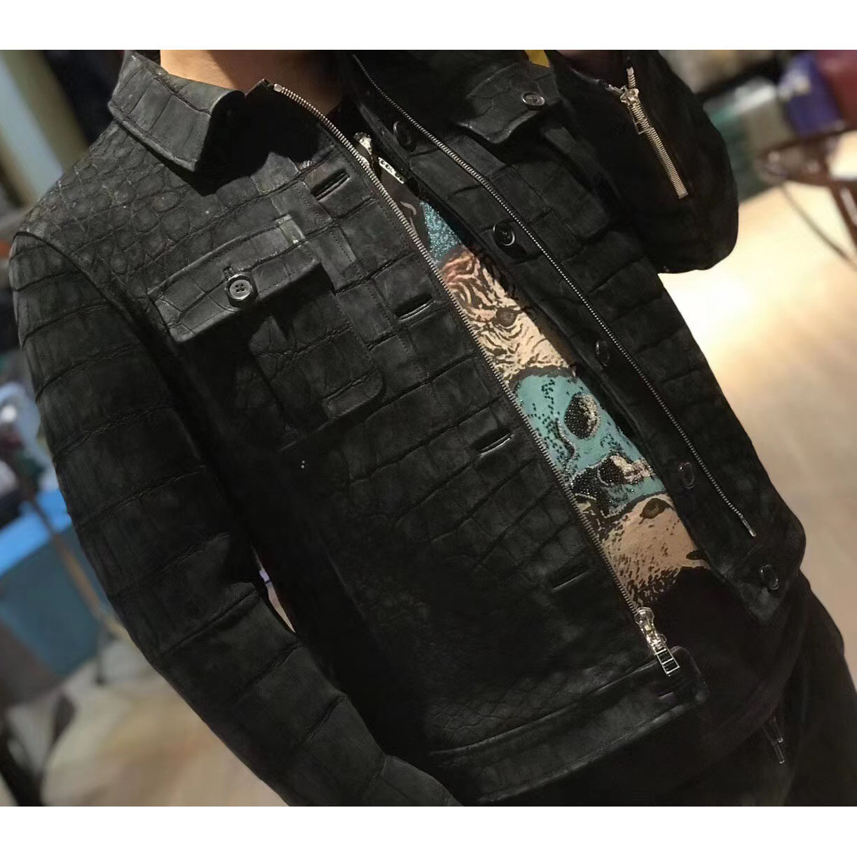磨砂鳄鱼皮皮衣