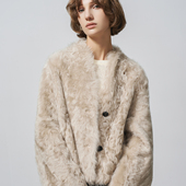 GHJOD studio天然软黄金轻盈卷毛小湖羊皮毛一体老钱风皮草外套女