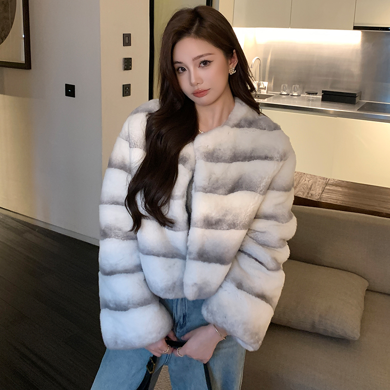 A级獭兔毛圆领显瘦皮草外套