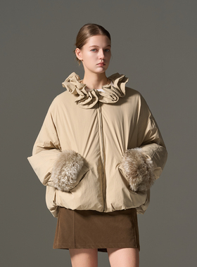 GHJOD studio 奢牌品质_原创设计花苞领90白鹅绒宽松休闲羽绒服女