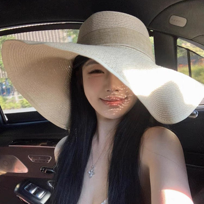 2025新款大帽檐草帽女夏季度假风