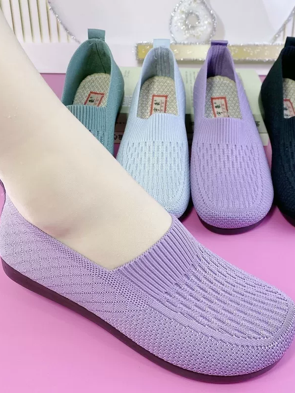 夏季新品网面老北京布鞋女士平底软底轻便中老年妈妈宽松网鞋圆头