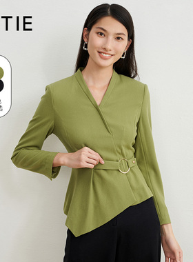 EITIE爱特爱气质V领收腰通勤OL上衣显瘦纯色职业简约春秋款