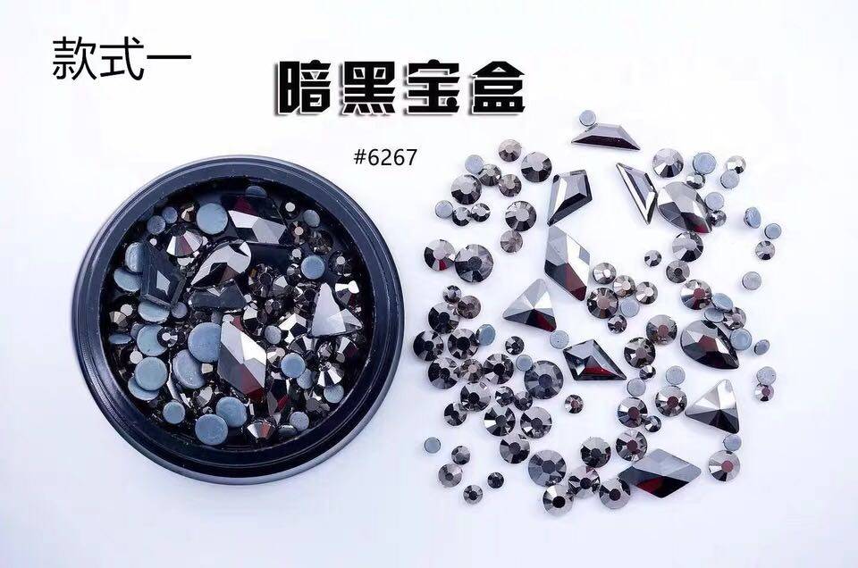 超闪日式黑钻美甲饰品