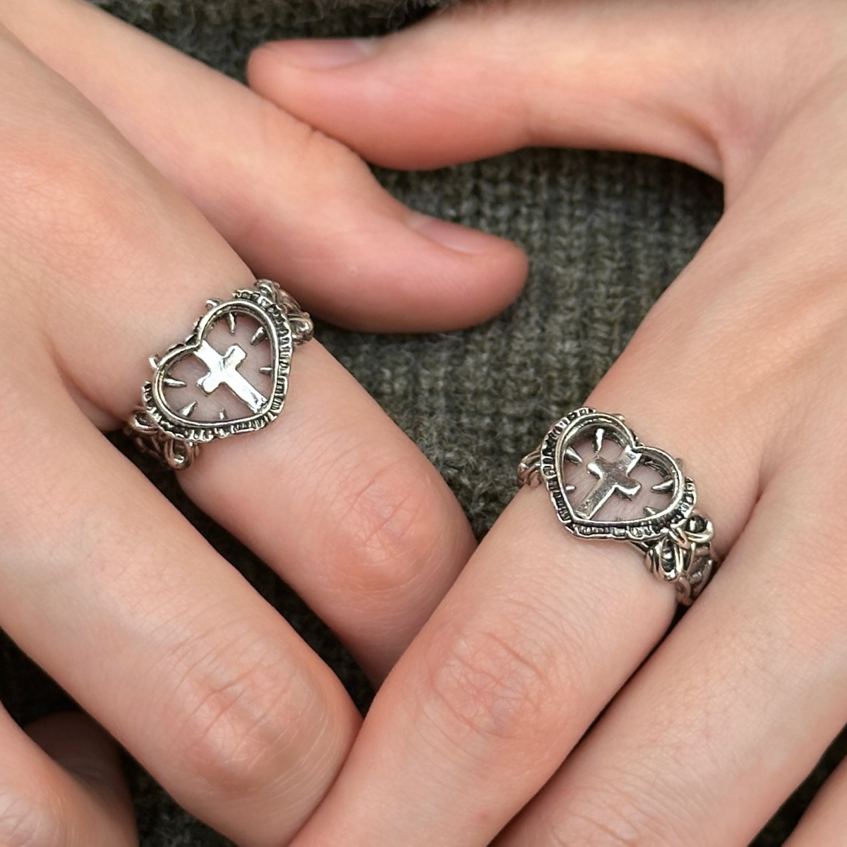 暗黑朋克恶魔爱心十字架男女戒指
