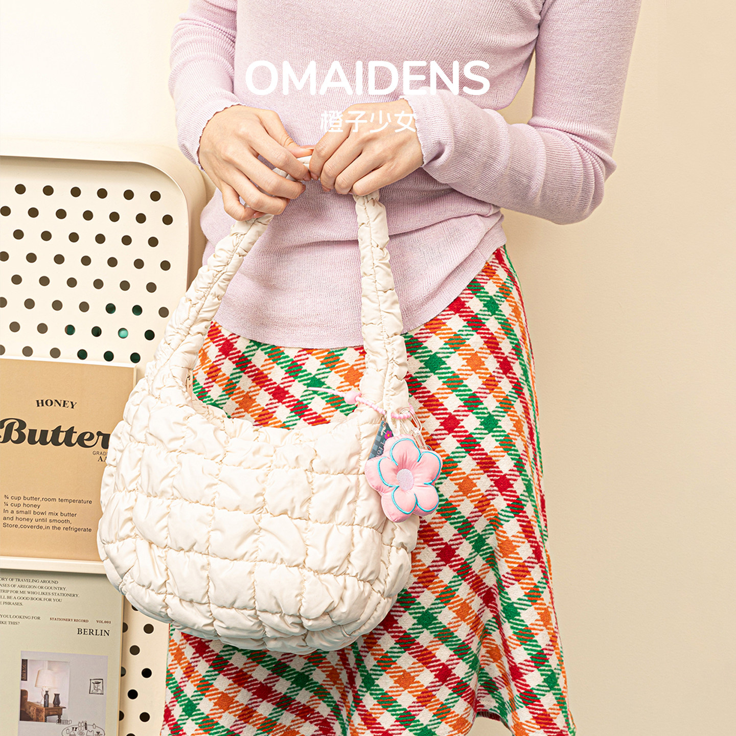 橙子少女韩版褶皱云朵包包休闲百搭春夏羽绒包泡芙包手提包单肩包,箱包皮具/热销女包/男包,腋下包,淘宝优惠券,粉丝福利购,淘宝优惠卷